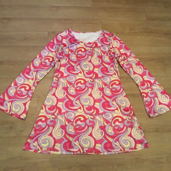 Women’s 70’s Inspired Mini Dress - Picture 5 of 7